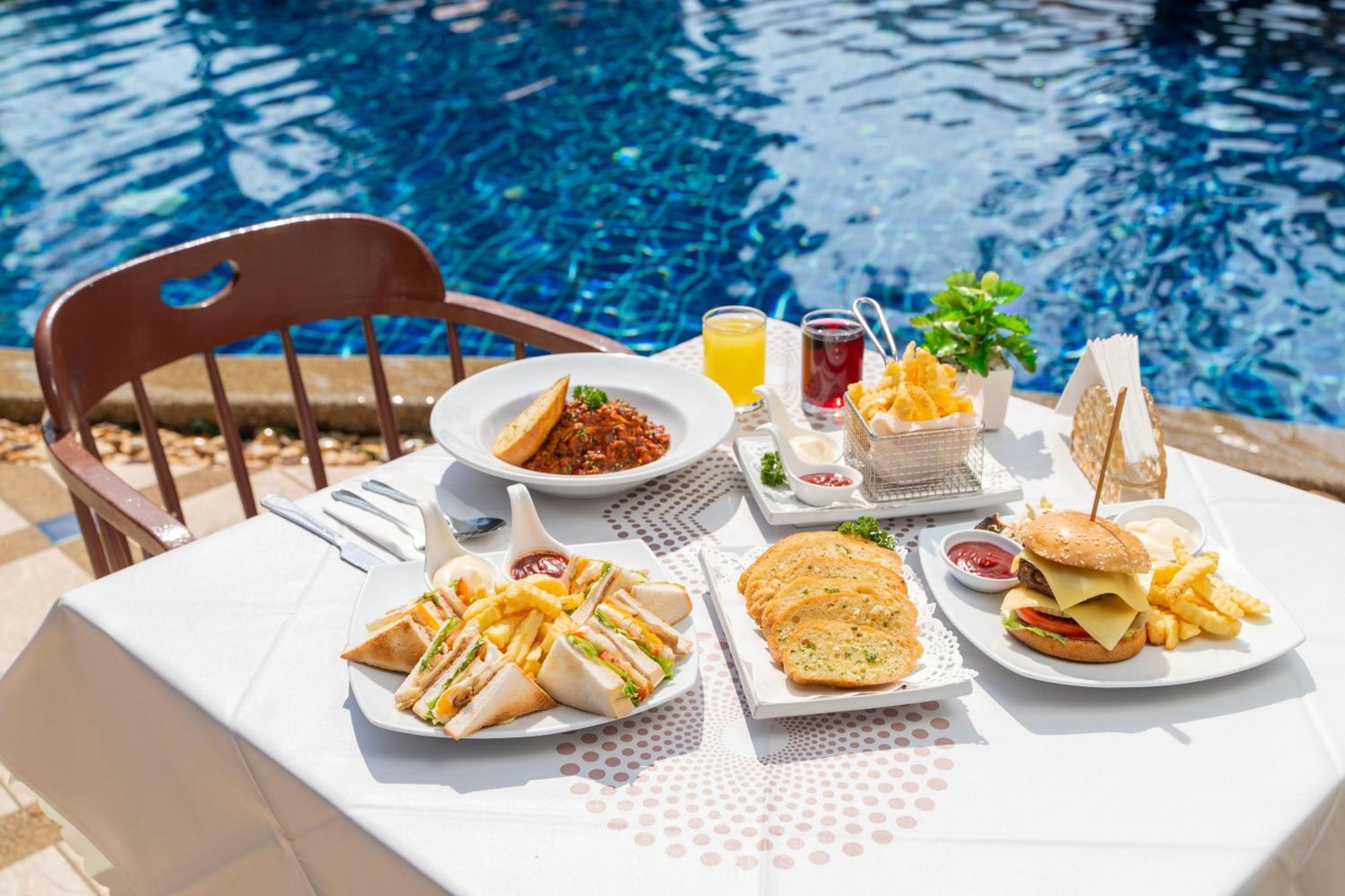 Phuket Leelavadee Hua Ting Resort Patong Zewnętrze zdjęcie