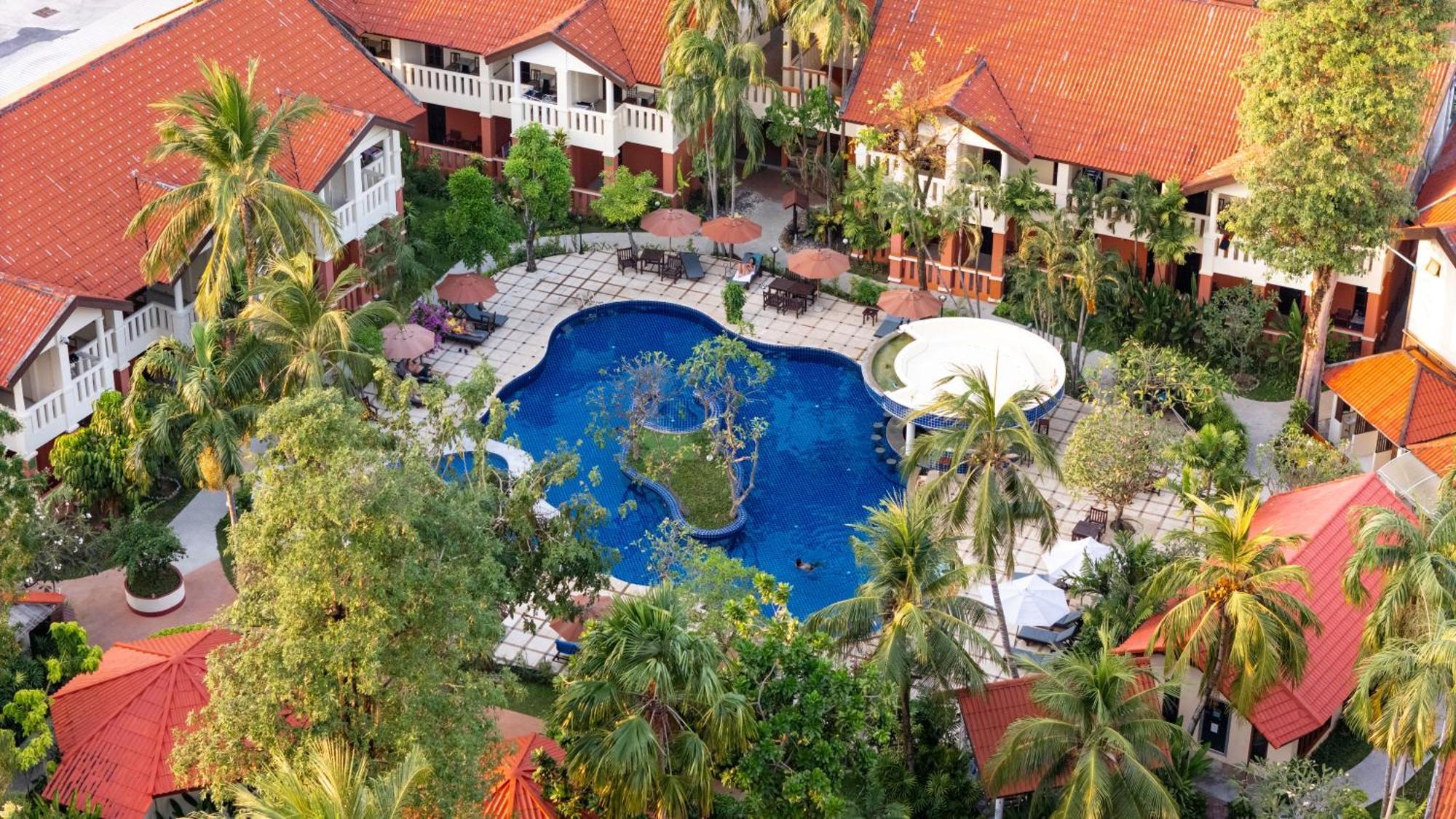 Phuket Leelavadee Hua Ting Resort Patong Zewnętrze zdjęcie