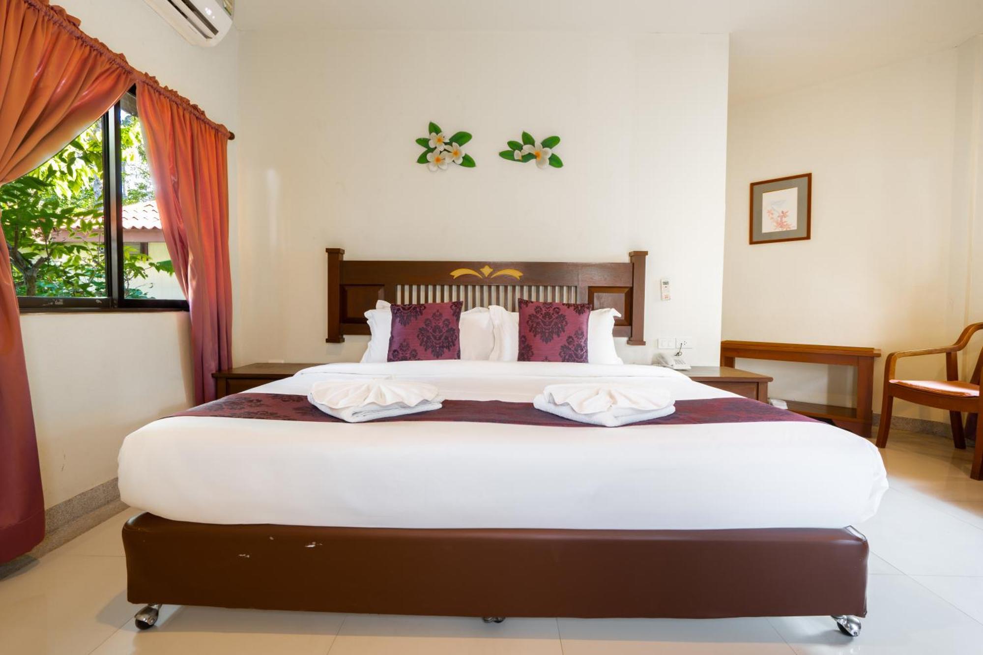 Phuket Leelavadee Hua Ting Resort Patong Zewnętrze zdjęcie